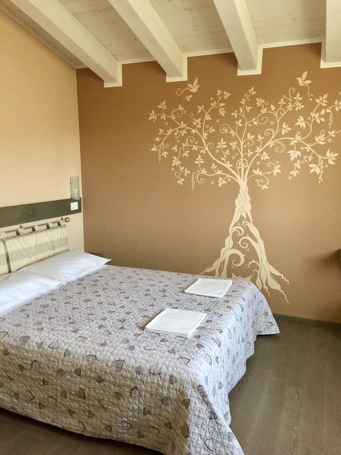 Bba2Passi Bed and Breakfast Marina di Massa Exteriör bild
